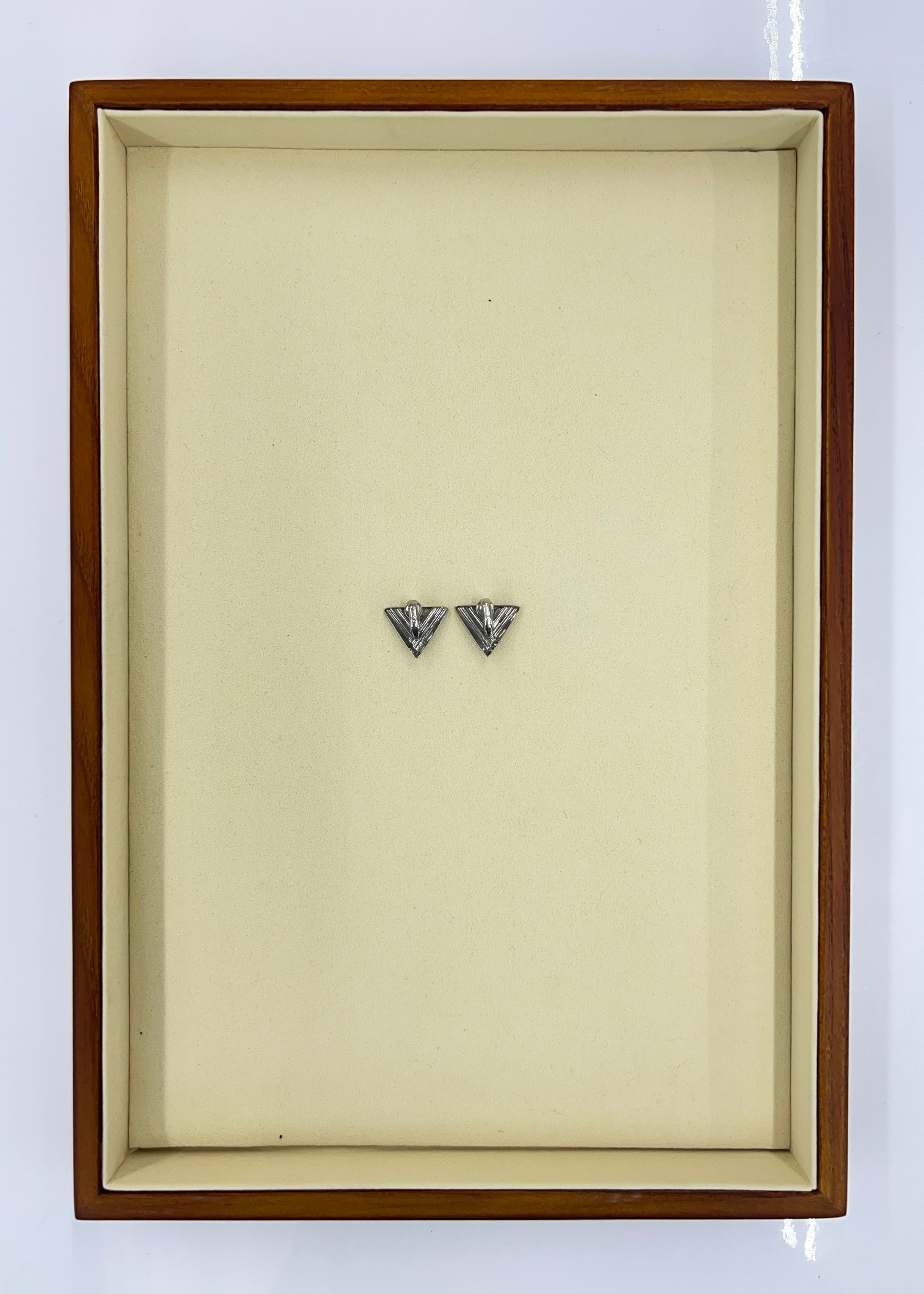 TRIANGLE SILVER | EARRINGS