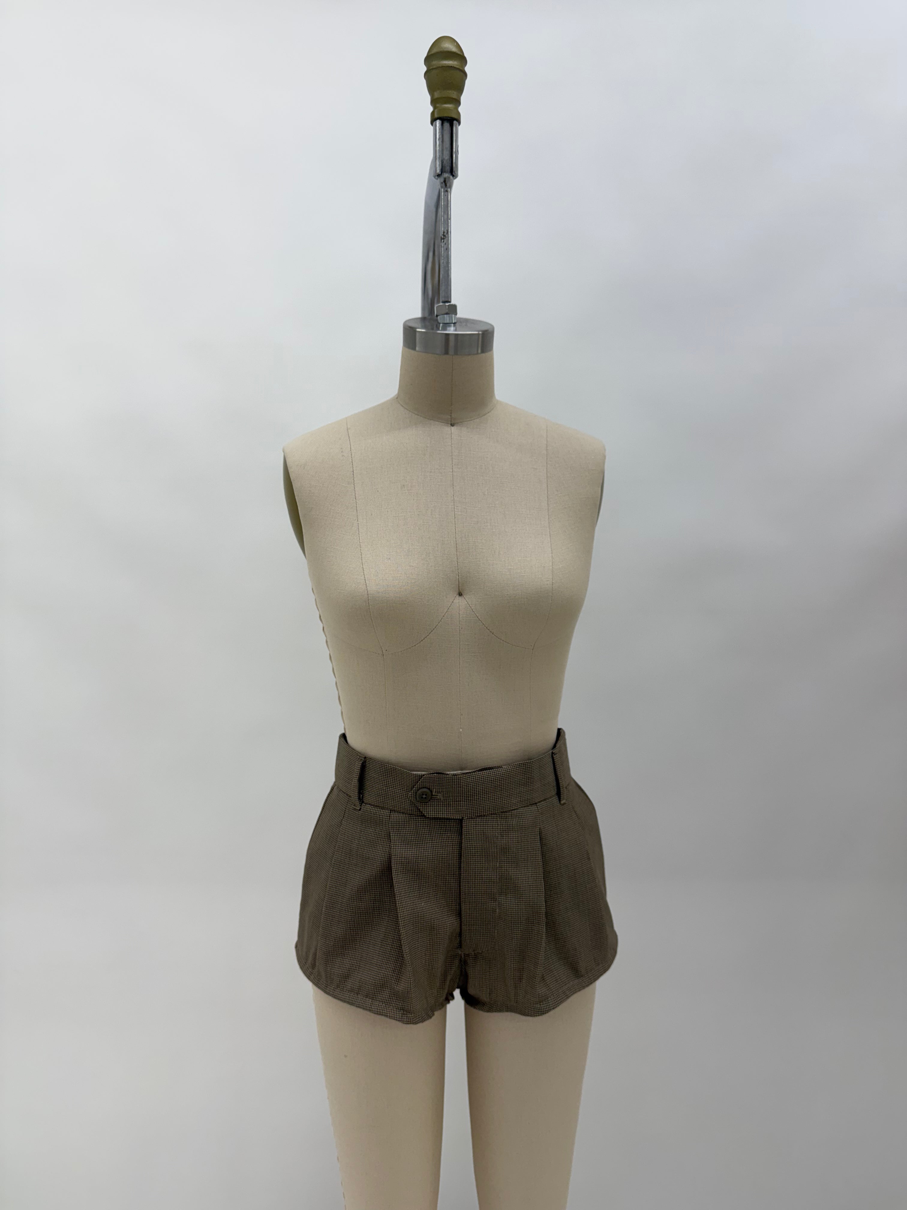 TROUSER MICRO SHORTS | BROWN