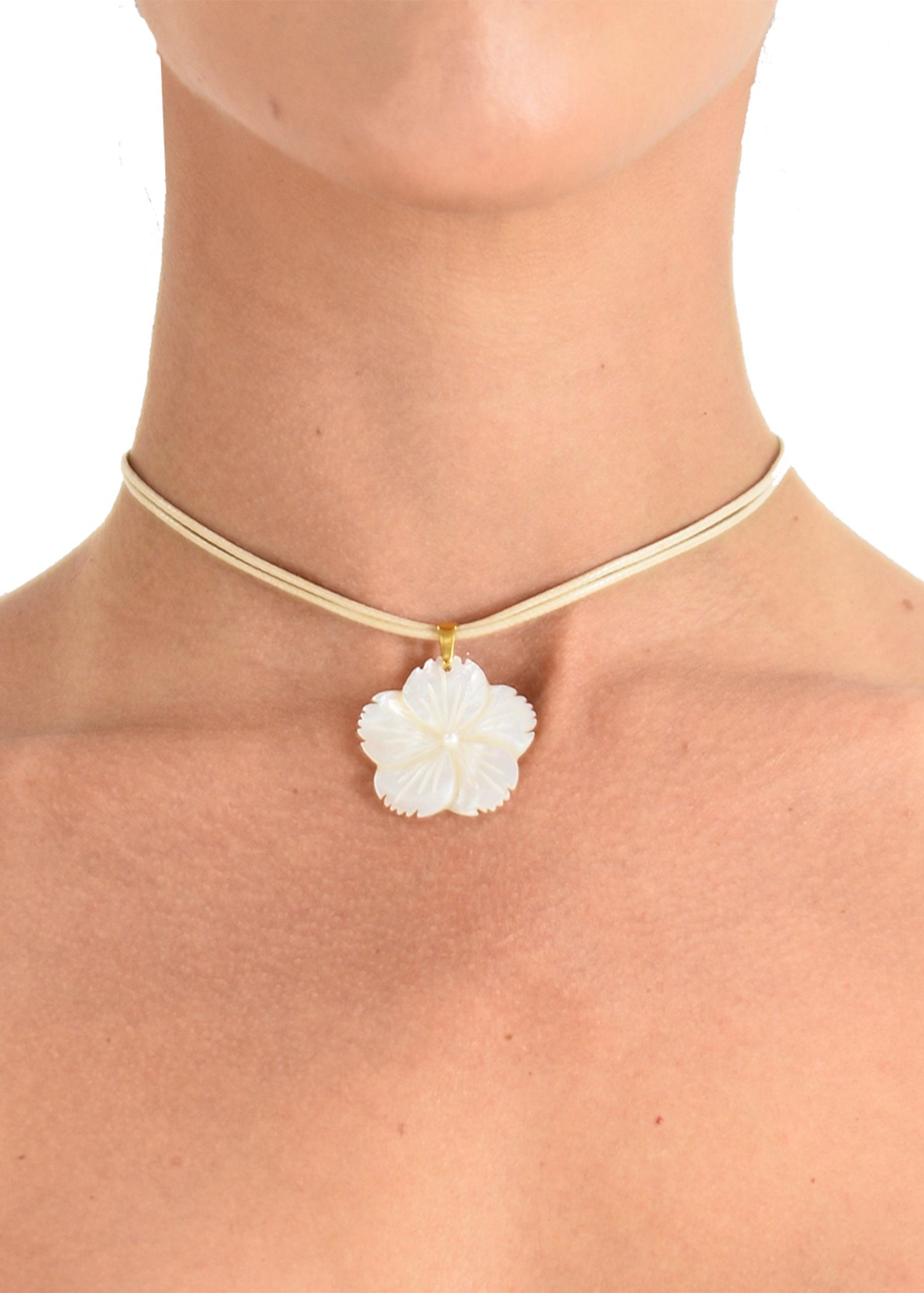 Close up of white double rope choker featuring a freshwater pearl pendant. 